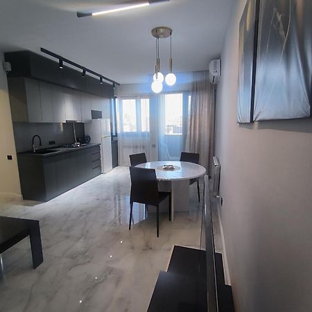 Apartment On Sayat Nova 33 Erévan Extérieur photo
